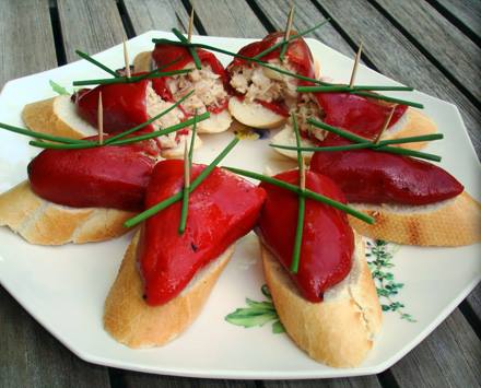 Piquillo Peppers stuffed with Tuna