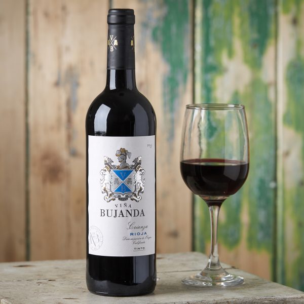 Bujanda Crianza red wine. Rioja. Case of 6